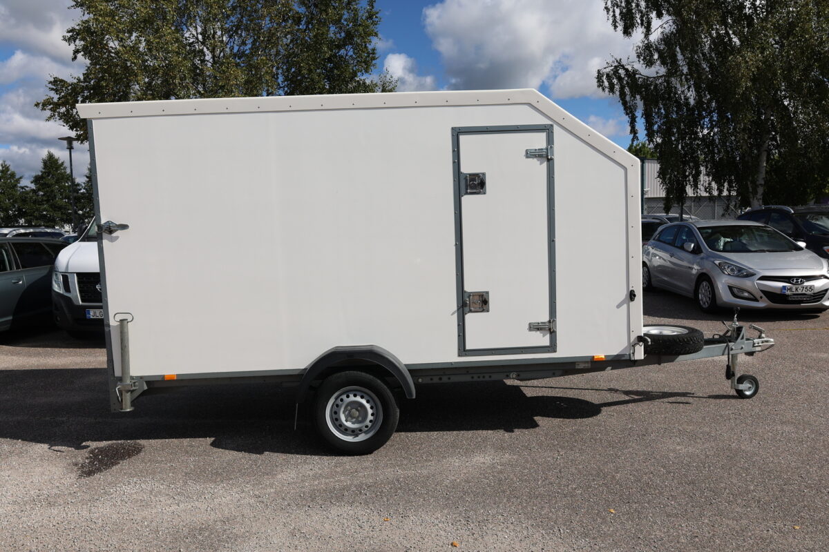 Respo Kevyt perävaunu 750F351L147 - Monenlaiseen kuljetukseen - Korko 2