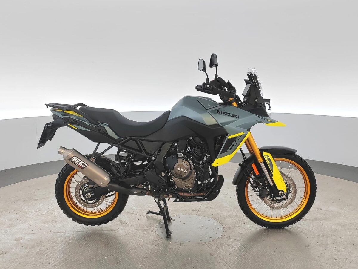 SUZUKI V-STROM 800DE | Meiltä uutena myyty | Merkkihistoria | SC Project slipari - Korko 2