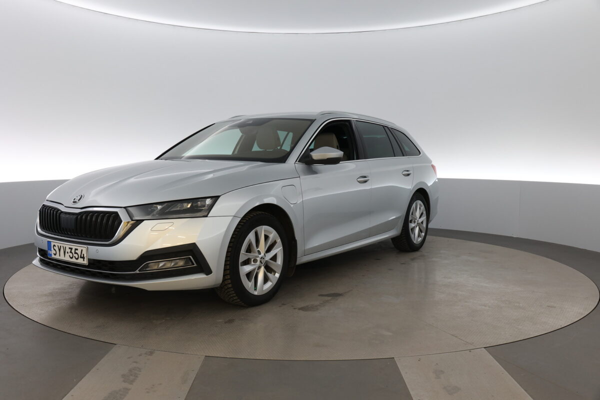 Skoda Octavia Combi 1