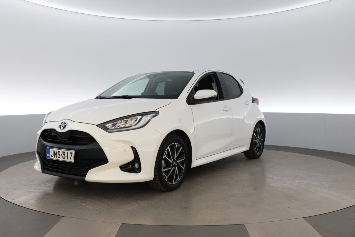 Toyota Yaris 1