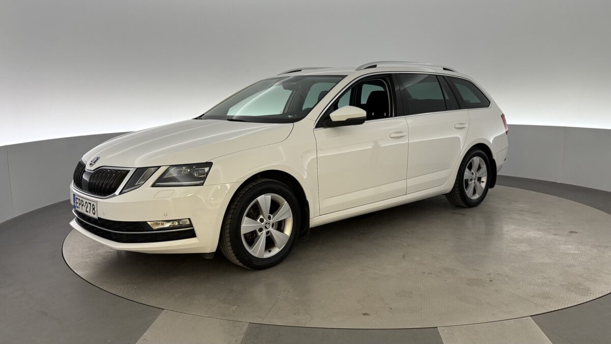 Skoda Octavia Combi 1