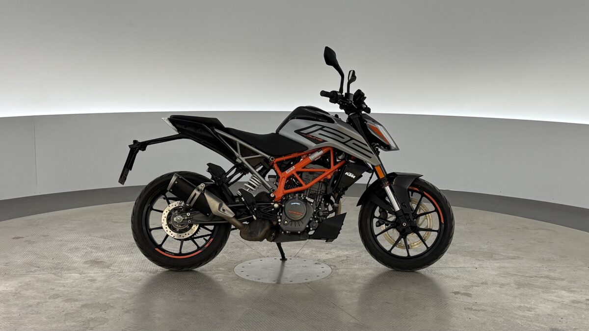 KTM 125 Duke - *Kesämarkkinat