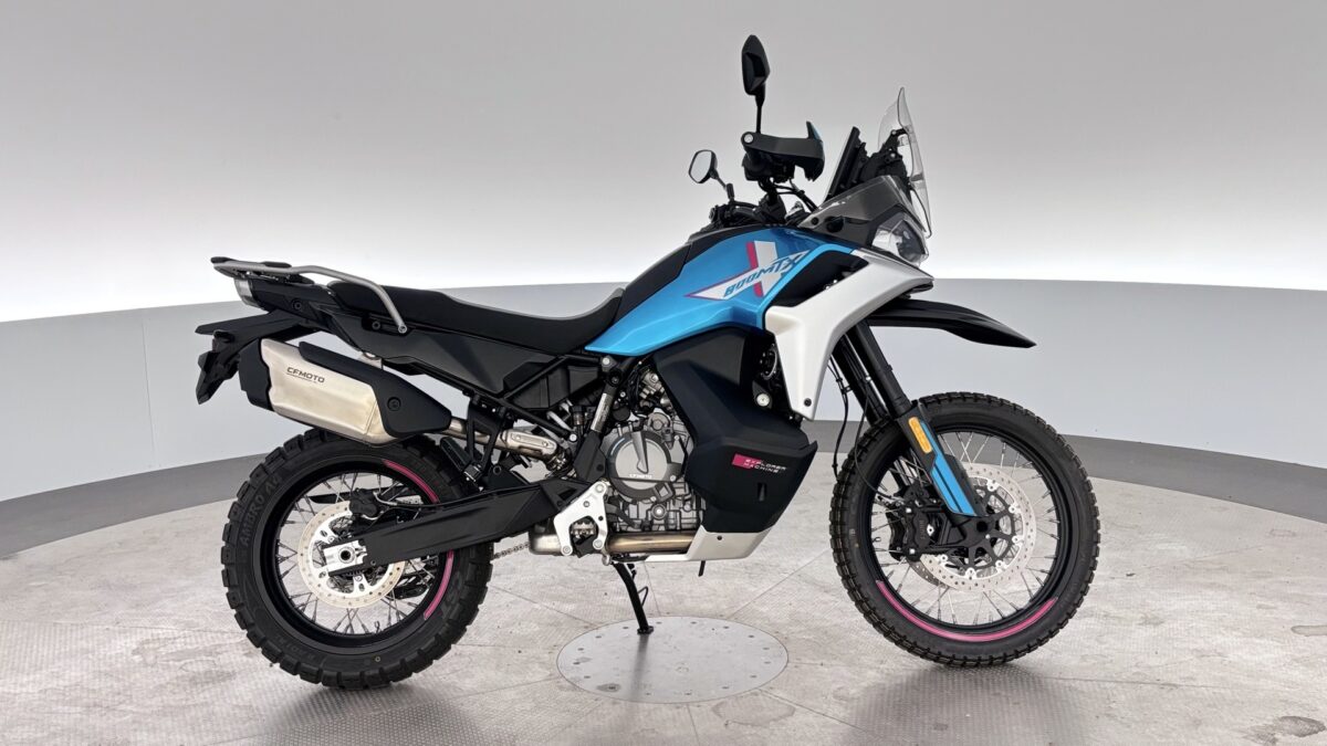 CFMOTO 800MT-X | Uusi ajamaton | Erikoishinta | Toimitus ympäri Suomea