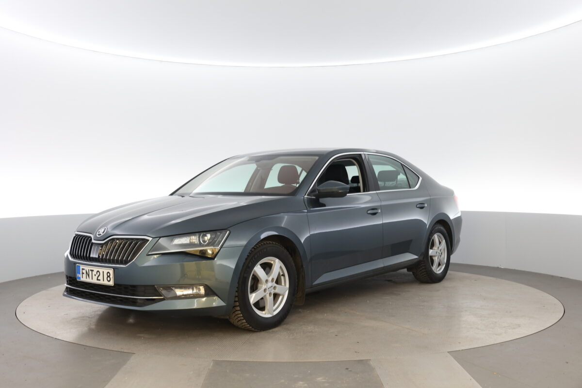 Skoda Superb 2