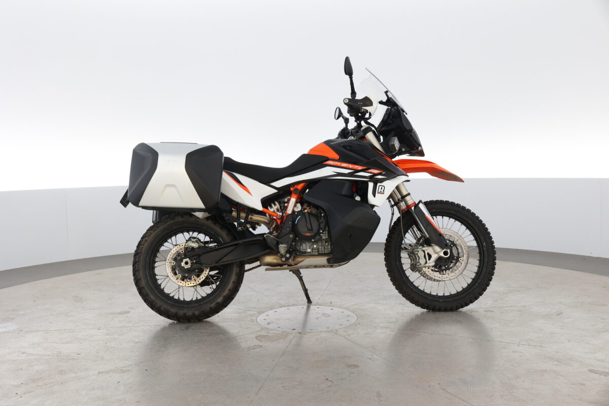 KTM 890 Adventure R | Tech pack | Rally Pack | Cruise | Sivulaukut - Korko alk. 2