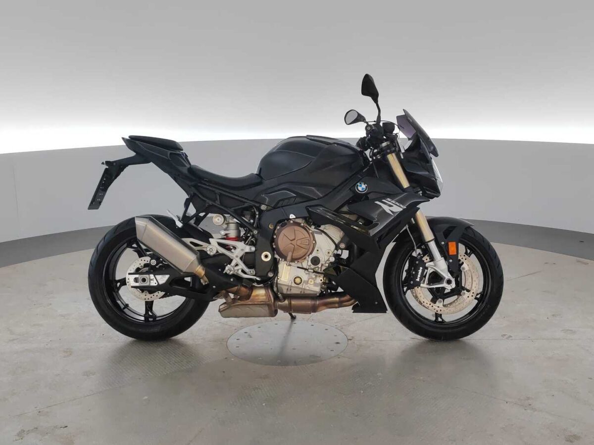 BMW S 1000R | Ajotilat Pro | Comfort Package | Dynamic package - Korko alk. 2