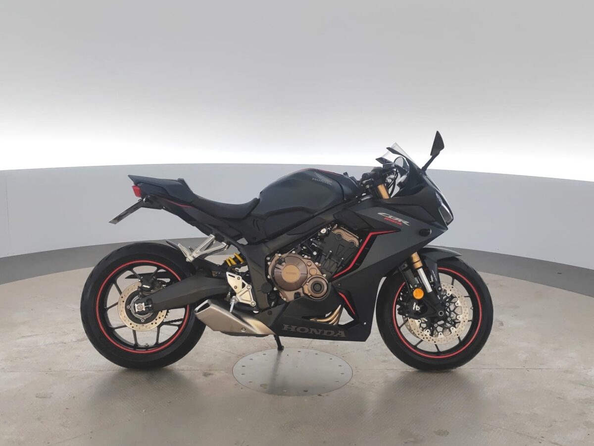 Honda CBR 650 R | Ajettu vain 3000km | Shifteri | Suomipyörä | A2 muutos osat mukaan - Korko 2