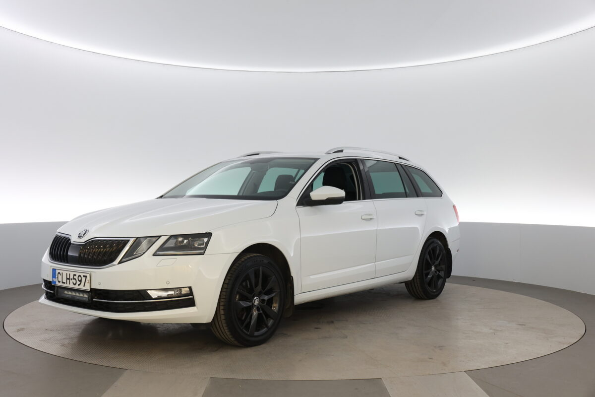 Skoda Octavia Combi 1