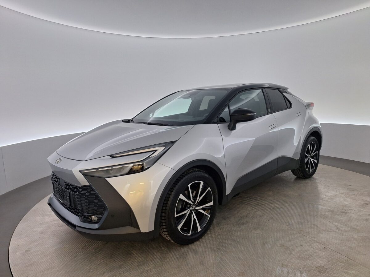 TOYOTA C-HR HYBRID TEAM D | Tehdastakuu | Mukautuva Cruise | Kaistallapito | Carplay - Korko alk. 2