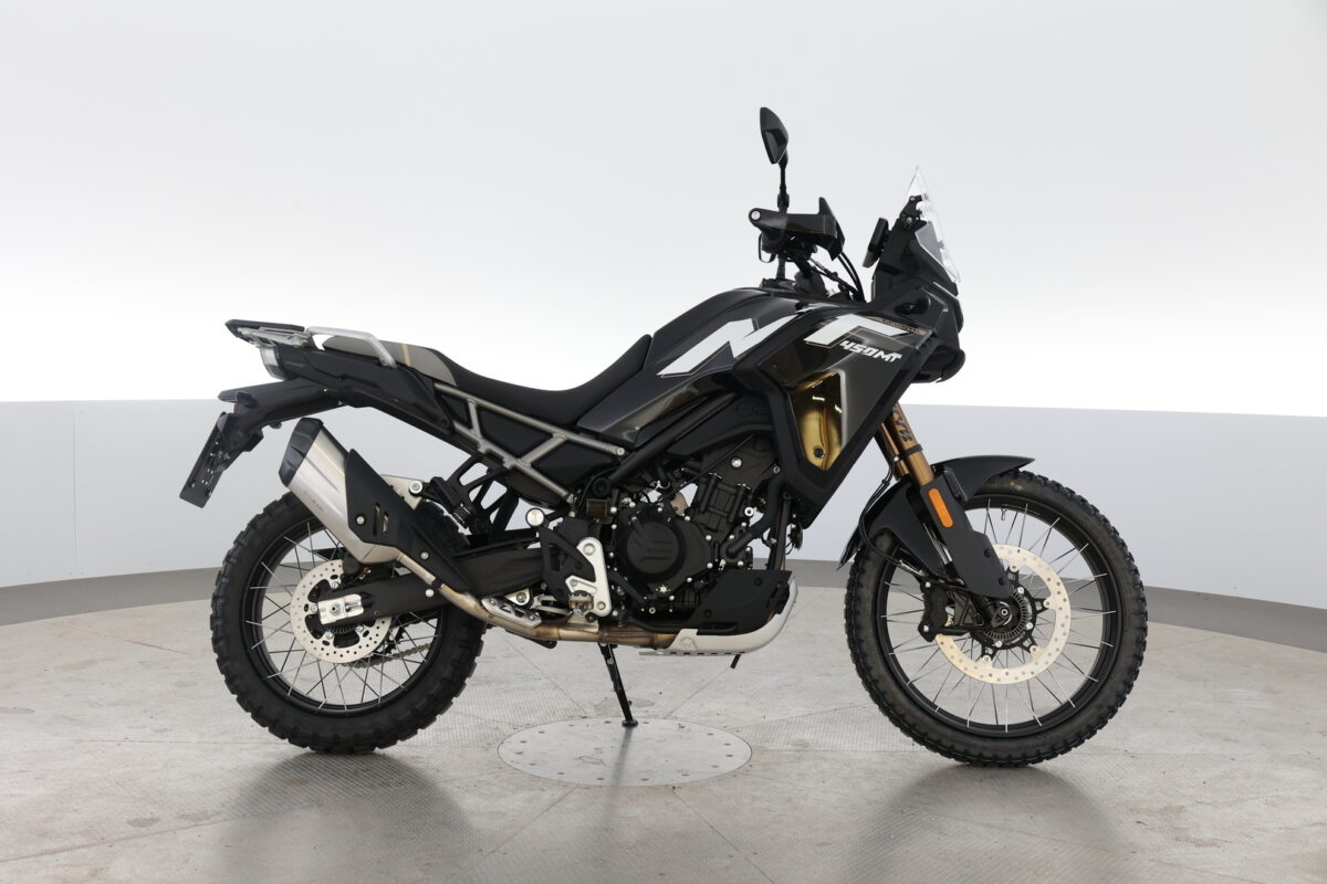 CFMOTO 450MT Korko alkaen 0.99% | Rallypaketti | Ilmainen toimitus